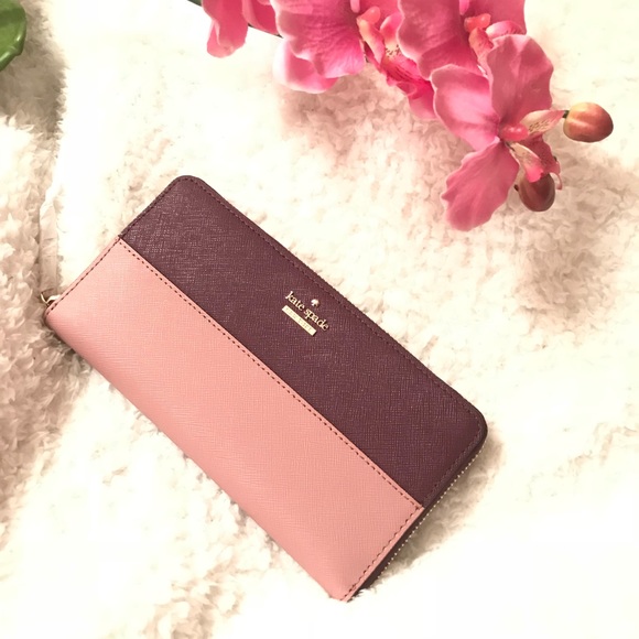 ❌SOLD❌ Kate Spade ♠️ Wallet - Picture 2 of 7